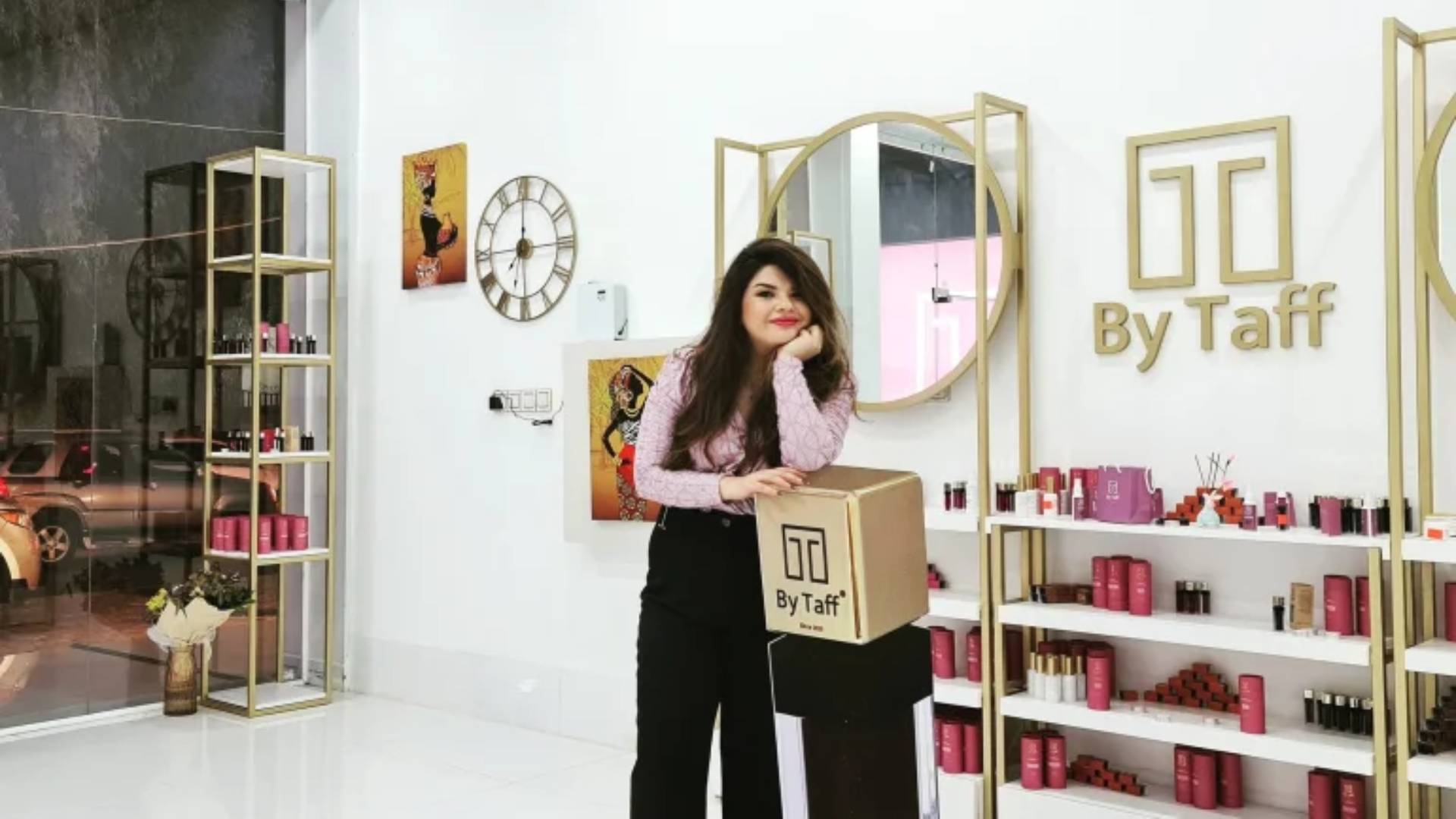  Taffan Hamakhan's cosmetics business 'ByTaff' employs women in an effort to reduce female unemployment [Courtesy of Taffan Hamakhan] (Photo / Al Jazeera